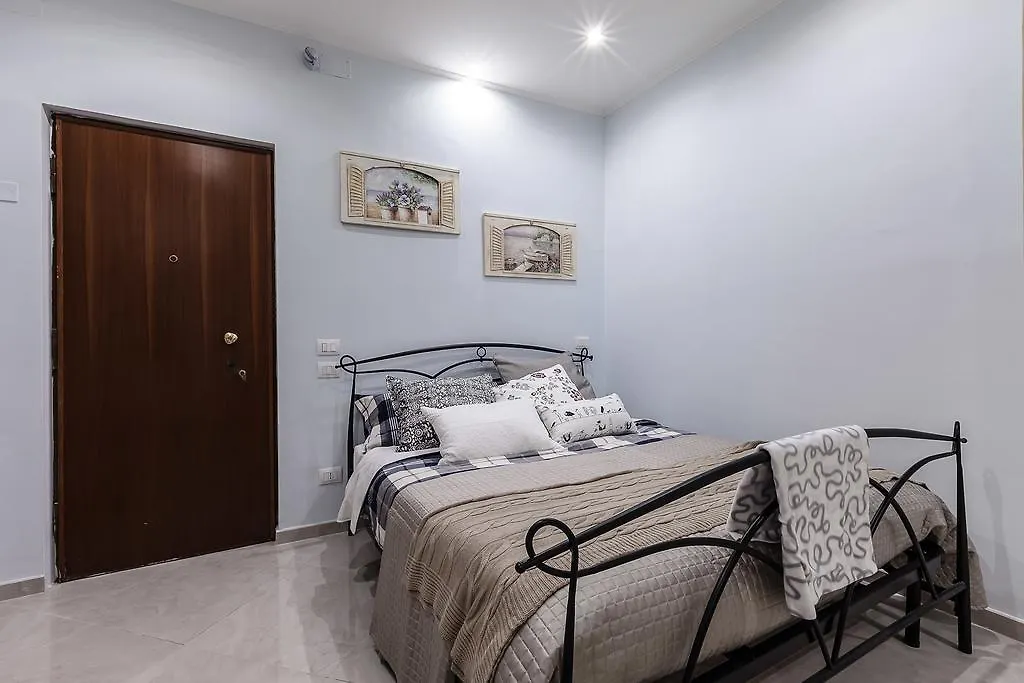 Capri Apartment Milan Italy